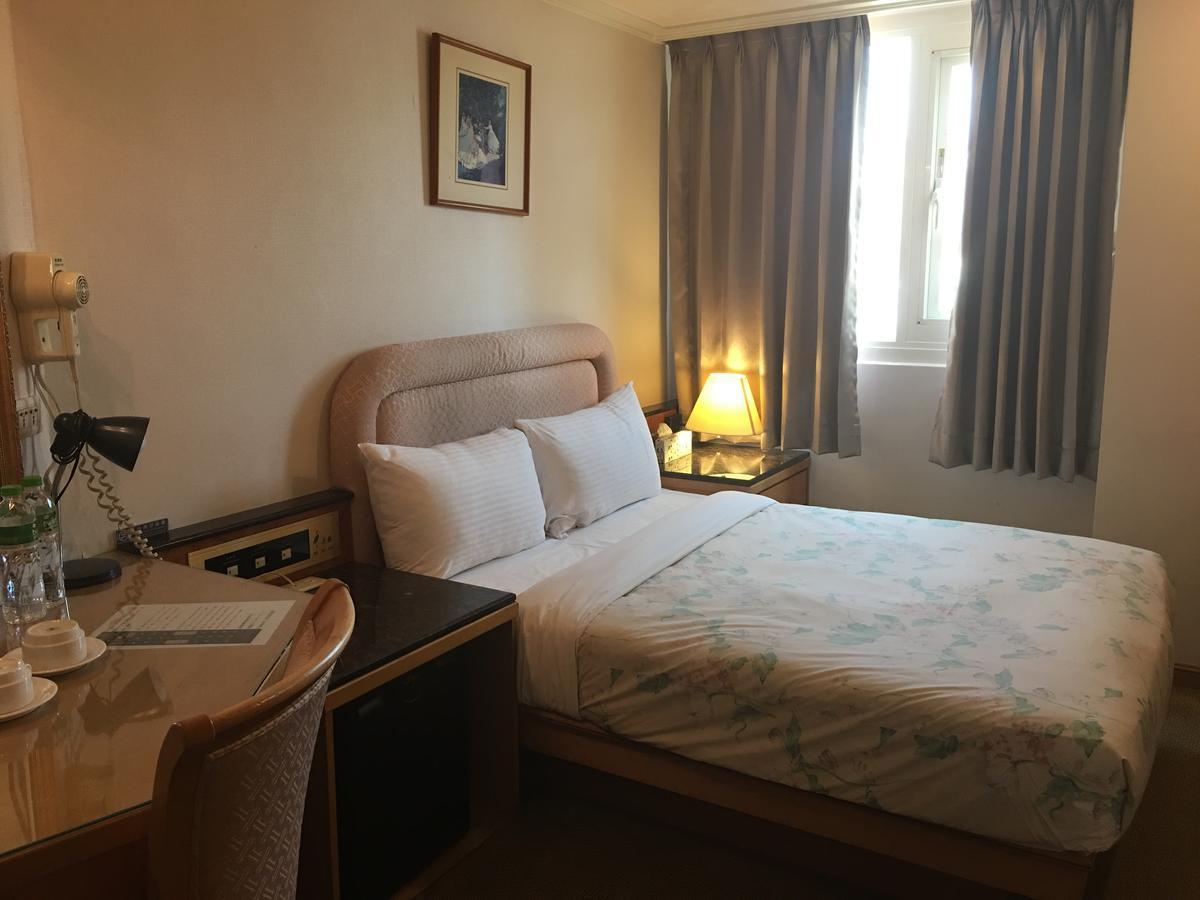 Hara Zuru Hotel Taoyuan Buitenkant foto