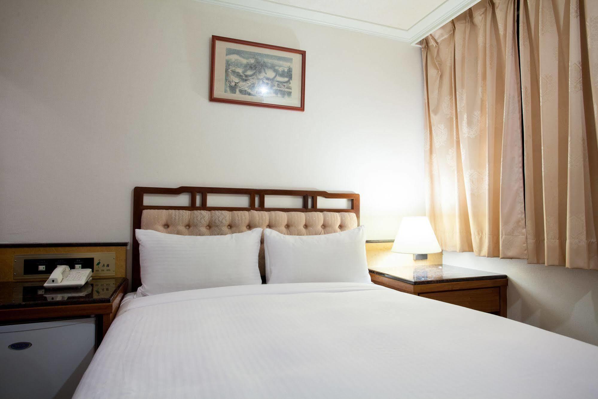 Hara Zuru Hotel Taoyuan Buitenkant foto