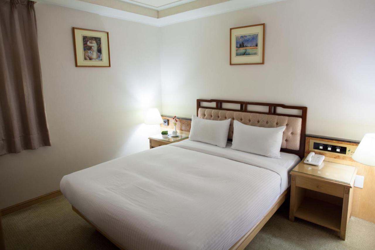 Hara Zuru Hotel Taoyuan Buitenkant foto